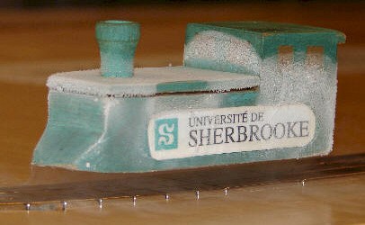 Train &agrave; l&eacute;vitation magn&eacute;tique