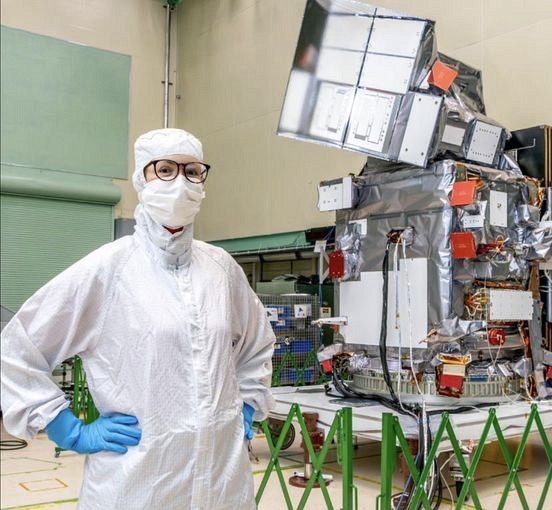 Carina Poulin dans son laboratoire