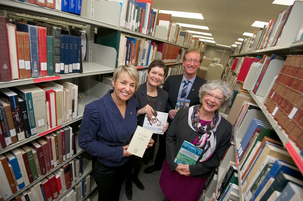 Sylvie Bernier, Sylvie Belzile, Fran&ccedil;ois Dub&eacute; et Jocelyne Faucher t&eacute;moignent de l'importance du programme Parents Biblioth&egrave;ques.