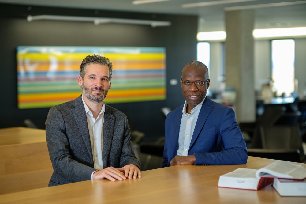 Les professeurs Patrick Mignault et Arthur Oulai.