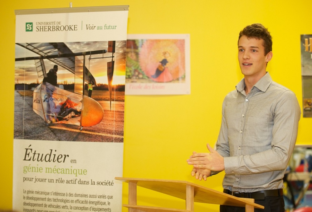 Dominic Dub&eacute;, &eacute;tudiant au baccalaur&eacute;at en g&eacute;nie m&eacute;caniqu