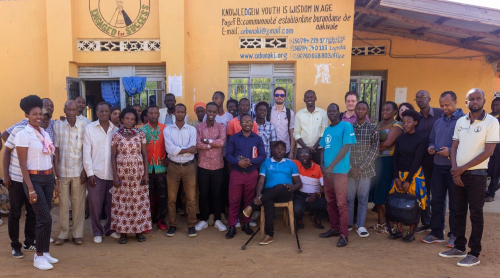 Lors d'une rencontre de l'&eacute;quipe de l'UdeS avec un groupe de consultation compos&eacute; de 22 personnes issues de 11 nationalit&eacute;s diff&eacute;rentes au camp de r&eacute;installation de Nakivale en Ouganda.