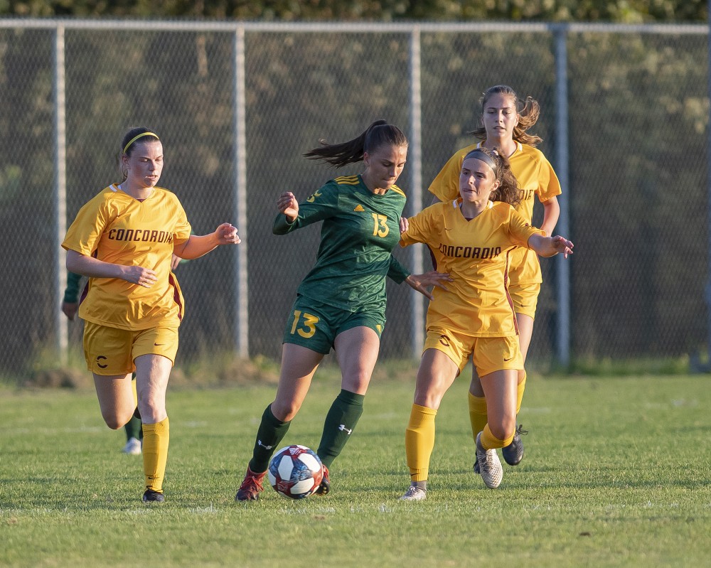 Photo : Yves Longpr&eacute;