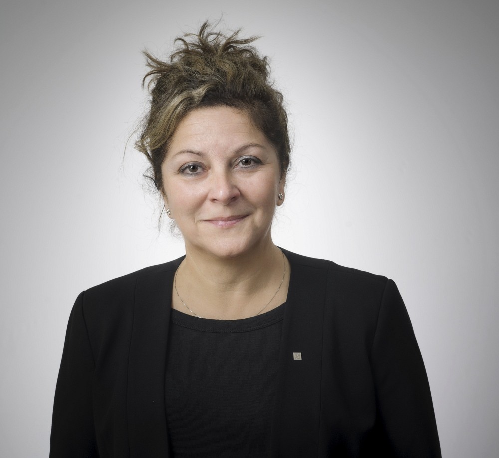 Pre Anick Lessard, doyenne de la Facult&eacute; des lettres et sciences humaines.