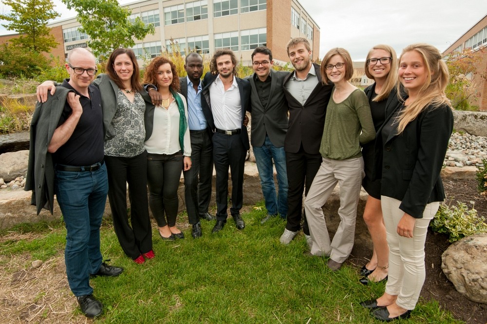 De gauche &agrave; droite : Hugo S&eacute;guin, Andr&eacute;e-Anne De Gagn&eacute;, Gwendoline Decat-Beltrami, Nitany Gueyes, Morgan Rohel, Paul-&Eacute;mile S&eacute;n&eacute;cal, Guillaume Rivest, Annie Chaloux, Catherine Viens, Kassandra Bellefleur