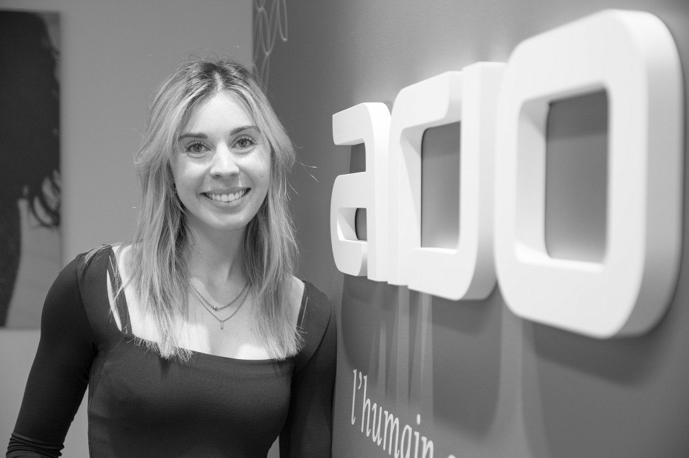 Marie-Laurence Laroche, charg&eacute;e de projet m&eacute;canique chez Arjo et dipl&ocirc;m&eacute;e du baccalaur&eacute;at en g&eacute;nie m&eacute;canique parcours coop de l'UdeS.