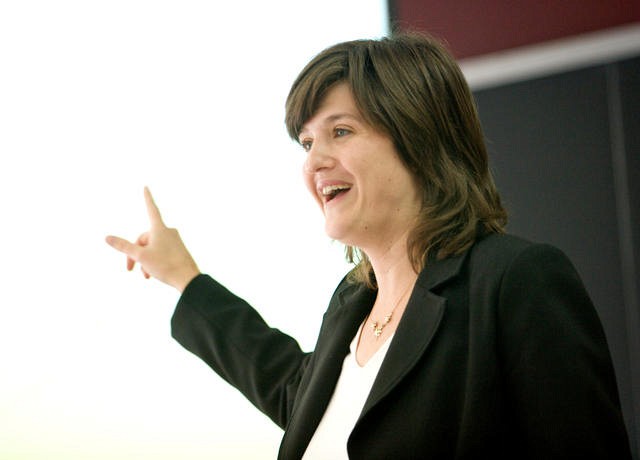 &laquo;Une organisation qui offre une strat&eacute;gie de gestion efficace des carri&egrave;res peut en retirer des b&eacute;n&eacute;fices int&eacute;ressants&raquo;, affirme la professeure Guylaine Michaud.