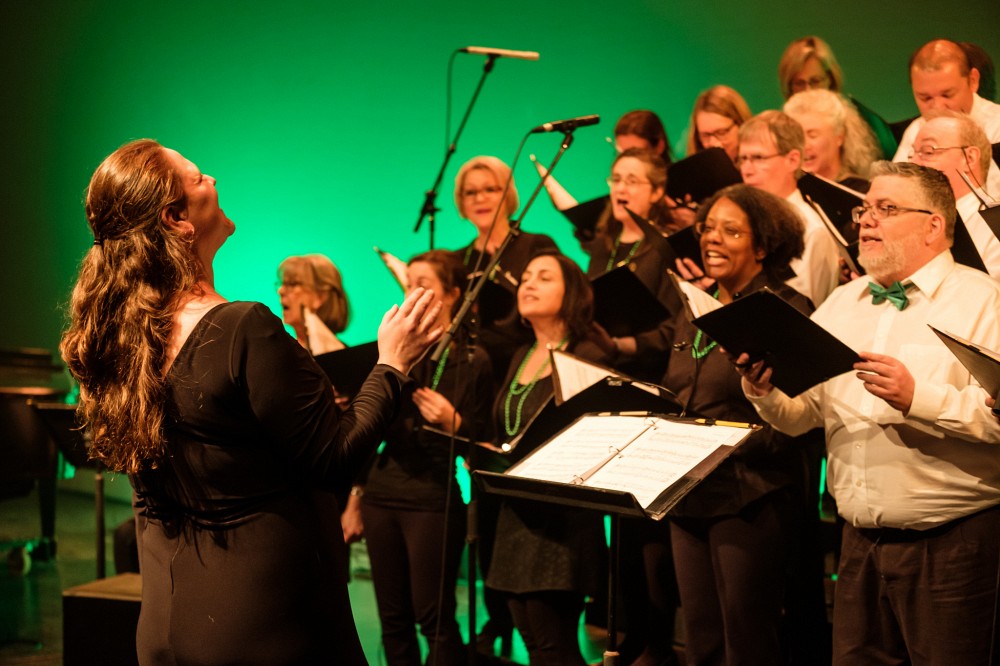 En guise de num&eacute;ro d&rsquo;ouverture, le Ch&oelig;ur Campus a interpr&eacute;t&eacute; Regarder autour de Bruno Pelletier.