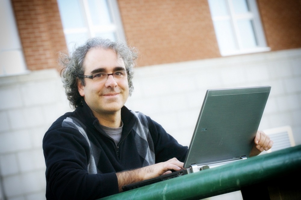 Le professeur Luc Godbout