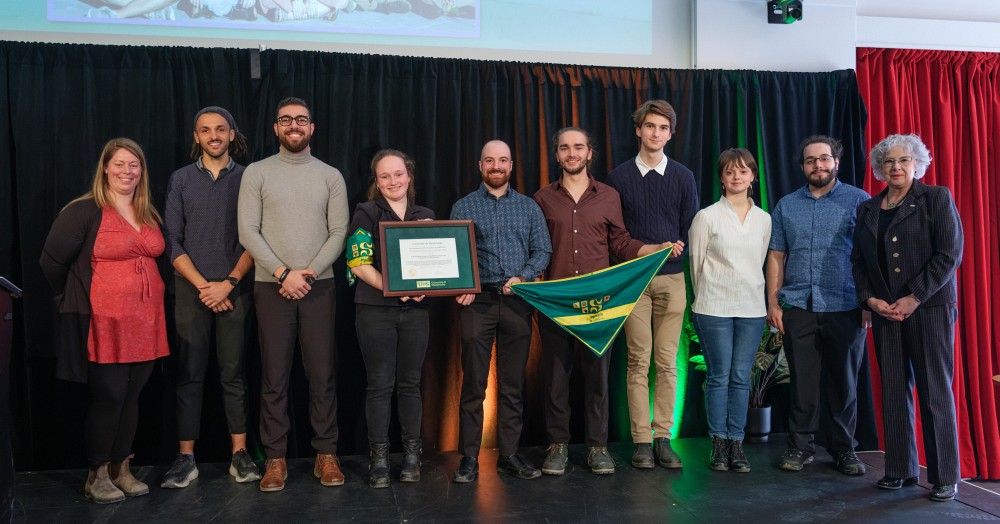Personnes repr&eacute;sentantes de l'AGEG, laur&eacute;ate du prix Continuit&eacute;