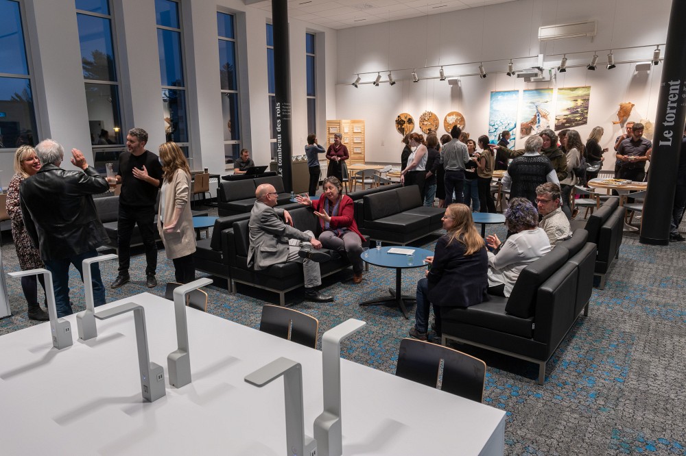 Une cinquantaine de personnes &eacute;taient r&eacute;unies &agrave; l'Espace Anne-H&eacute;bert lors de son inauguration le 1er&nbsp;novembre dernier.