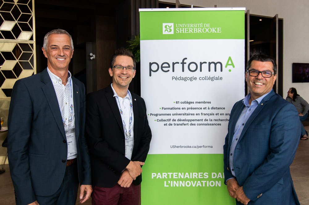 Jules B&eacute;langer, directeur de Performa, Denis Deschamps, directeur des &eacute;tudes du C&eacute;gep de L&eacute;vis-Lauzon et Serge Striganuk, doyen de la Facult&eacute; d'&eacute;ducation de l'Universit&eacute; de Sherbrooke
