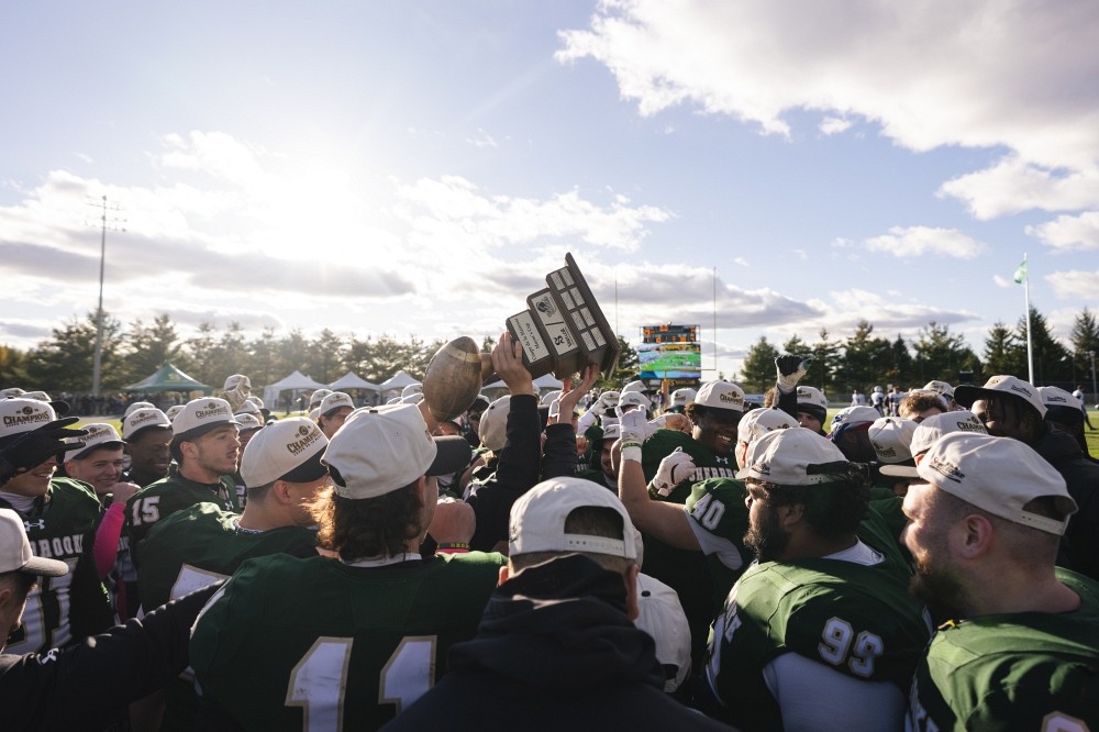 Le Vert & Or remporte la Coupe de la mairesse apr&egrave;s une victoire de 29-14 contre les Gaiters de l'Universit&eacute; Bishop's.