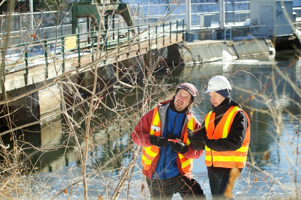La Relance 2012 indique qu'une large proportion de dipl&ocirc;m&eacute;s de l'UdeS choisissent l'Estrie comme lieu de travail. 