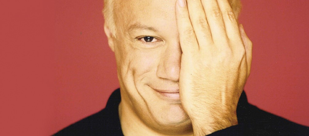 Le philosophe, dramaturge et romancier &Eacute;ric-Emmanuel Schmitt a re&ccedil;u un doctorat honorifique de l'Universit&eacute; de Sherbrooke, le 22 novembre dernier.