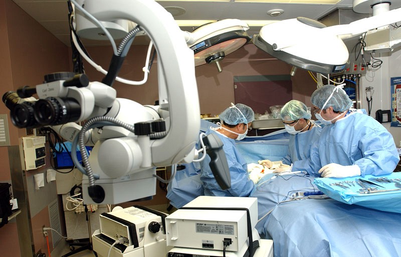 Selon l&rsquo;&eacute;tude, une courte pause de 20&nbsp;secondes toutes les 20&nbsp;minutes lors de longues op&eacute;rations chirurgicales peut r&eacute;duire la fatigue musculaire.