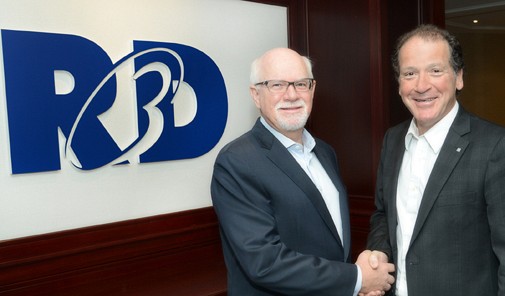 Marc-Andr&eacute; Roy, pr&eacute;sident du conseil d&rsquo;administration et chef de direction de R3D Conseil inc. et Luc Ra&icirc;che, conseiller en d&eacute;veloppement philanthropique &agrave;&nbsp;la Facult&eacute; des sciences.