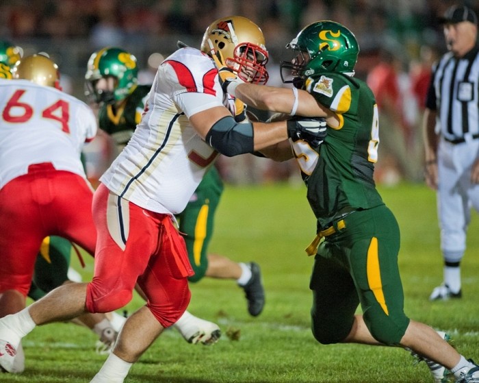 Les joueurs des deux &eacute;quipes ne se sont pas fait de cadeau.