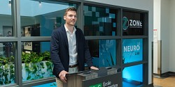 D'opérateur funéraire à chercheur en NeuroIS : le parcours inspirant de Samuel Maurice