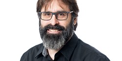 Sébastien Carrier devient directeur de l'École de travail social