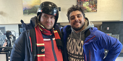 Le labo fait du ski alpin au Mont-Orford!