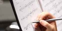 Un hymne créé spécialement pour la collation des grades
