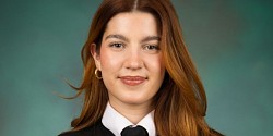 Charlotte Blouin reçoit le prix Rosalie-Silberman-Abella 2026
