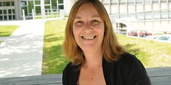 Professeure Gina Bravo récompensée pour sa carrière