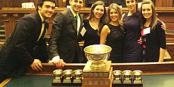 La Faculté de droit remporte la prestigieuse coupe Gale pour une deuxième fois!