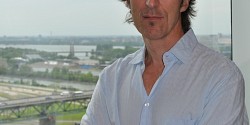 Le D<sup>r</sup> François Couturier honoré par le Centre de recherche et d’aide pour narcomanes