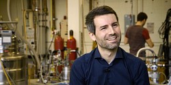 Trouver de nouvelles particules au cœur de matériaux supraconducteurs<br>