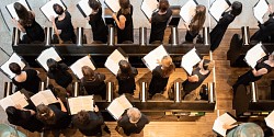 Un premier concert de chant choral devant public