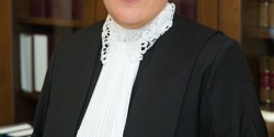 Portrait de Marie-Josée Hogue | Assoiffée de justice