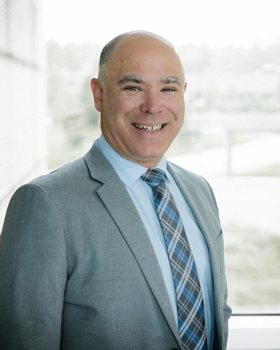 Denis Blondin, professeur au D&eacute;partement de m&eacute;decine de la Facult&eacute; de m&eacute;decine et des sciences de la sant&eacute;, et membre du Centre de recherche du CHUS pour l'axe &laquo; diab&egrave;te, ob&eacute;sit&eacute; et complications cardiovasculaires &raquo;