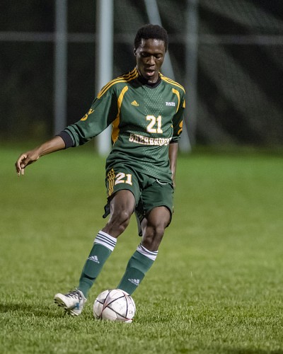Le Vert & or a fait match nul 1-1 face au Rouge et Or mardi soir &agrave; Qu&eacute;bec, gr&acirc;ce au but de Papa Yaya Badiane, &agrave; la 92e minute.