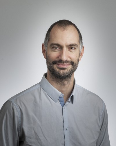 Le Pr Maxime Darnon dirigera&nbsp;les travaux de recherche au 3IT, au&nbsp;LN2&nbsp;et&nbsp;au parc solaire.