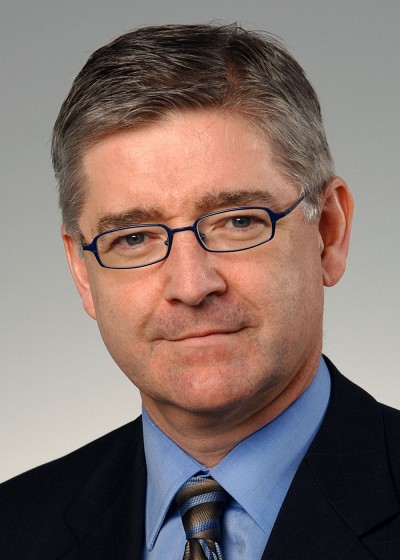 L&rsquo;Ordre des infirmi&egrave;res et infirmiers du Qu&eacute;bec a remis son prix Florence, cat&eacute;gorie Leadership, au professeur Luc Mathieu. Il s&rsquo;agit d&rsquo;une reconnaissance exceptionnelle, octroy&eacute;e par les pairs, qui met en valeur une carri&egrave;re tout aussi spectaculaire.