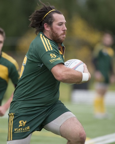 Le Vert &&nbsp;Or s'est inclin&eacute; au compte de 23 &agrave;&nbsp;17 au terrain synth&eacute;tique de l'UdeS, le 19&nbsp;octobre, face aux Stingers de l'Universit&eacute; Concordia.
