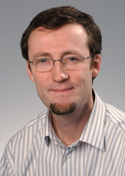 Le professeur &Eacute;ric Marsault