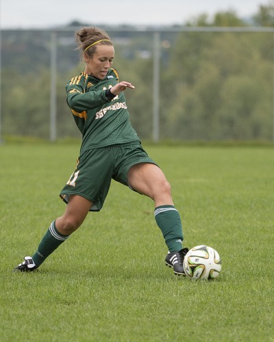 Anne Desrosiers. Baccalaur&eacute;at en enseignement au secondaire.