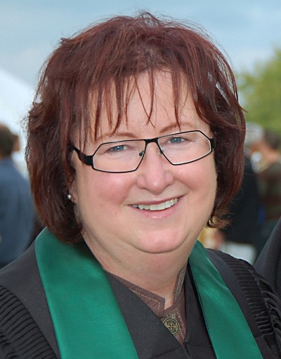 Madame Nicole Bolduc lors de la collation des grades 2008.