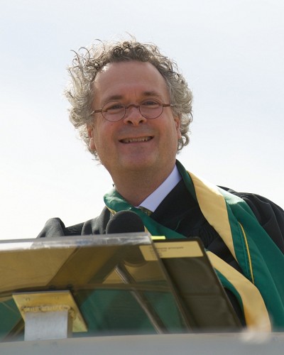 Le doyen de la Facult&eacute; de th&eacute;ologie et d&rsquo;&eacute;tudes religieuses, Pierre No&euml;l