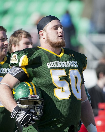 Yannick Sage retourne avec les Lions de la Colombie-Britannique.