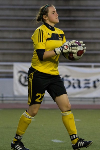 La gardienne Elena Waldispuehl a &eacute;t&eacute; sensationnelle dans les deux victoires du Vert & Or en fin de semaine.