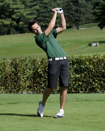 Ian Roberge a pris le 10e rang au classement cumulatif au terme du championnat qu&eacute;b&eacute;cois universitaire de golf.