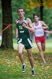 Alex Genest est passé à un cheveu du podium du 3000 steeple, samedi aux Universiades d'été à Belgrade, en Serbie.
