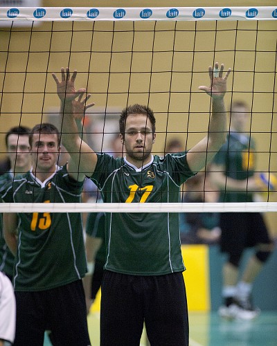Pierre-Marc Lussier a connu une ann&eacute;e exceptionnelle, dominant notamment la Ligue de volleyball universitaire du Qu&eacute;bec au chapitre des contres.