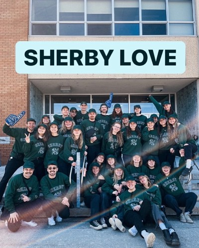 La d&eacute;l&eacute;gation de l'UdeS aux Jeux franco-canadiens de la communication 2022.