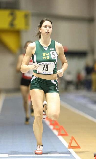 Pascale D&eacute;lisle a grandement fait sa part afin de permettre &agrave; l'&eacute;quipe f&eacute;minine de remporter une troisi&egrave;me banni&egrave;re cons&eacute;cutive au championnat FQSE d'athl&eacute;tisme.