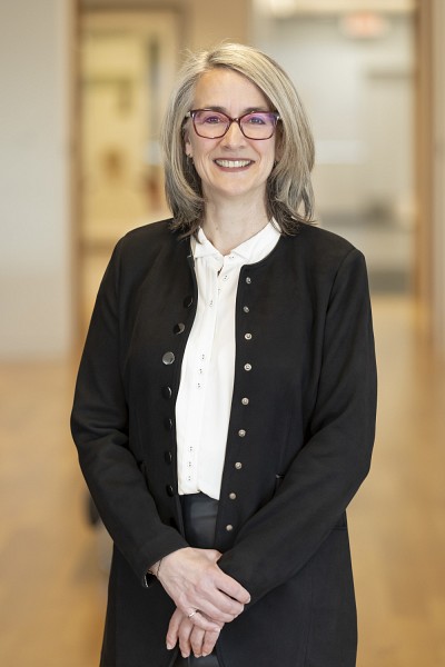 Sandra Martel, secr&eacute;taire-tr&eacute;sori&egrave;re de La Fondation de l'Universit&eacute; de Sherbrooke et Ambassadrice de la Facult&eacute; de g&eacute;nie